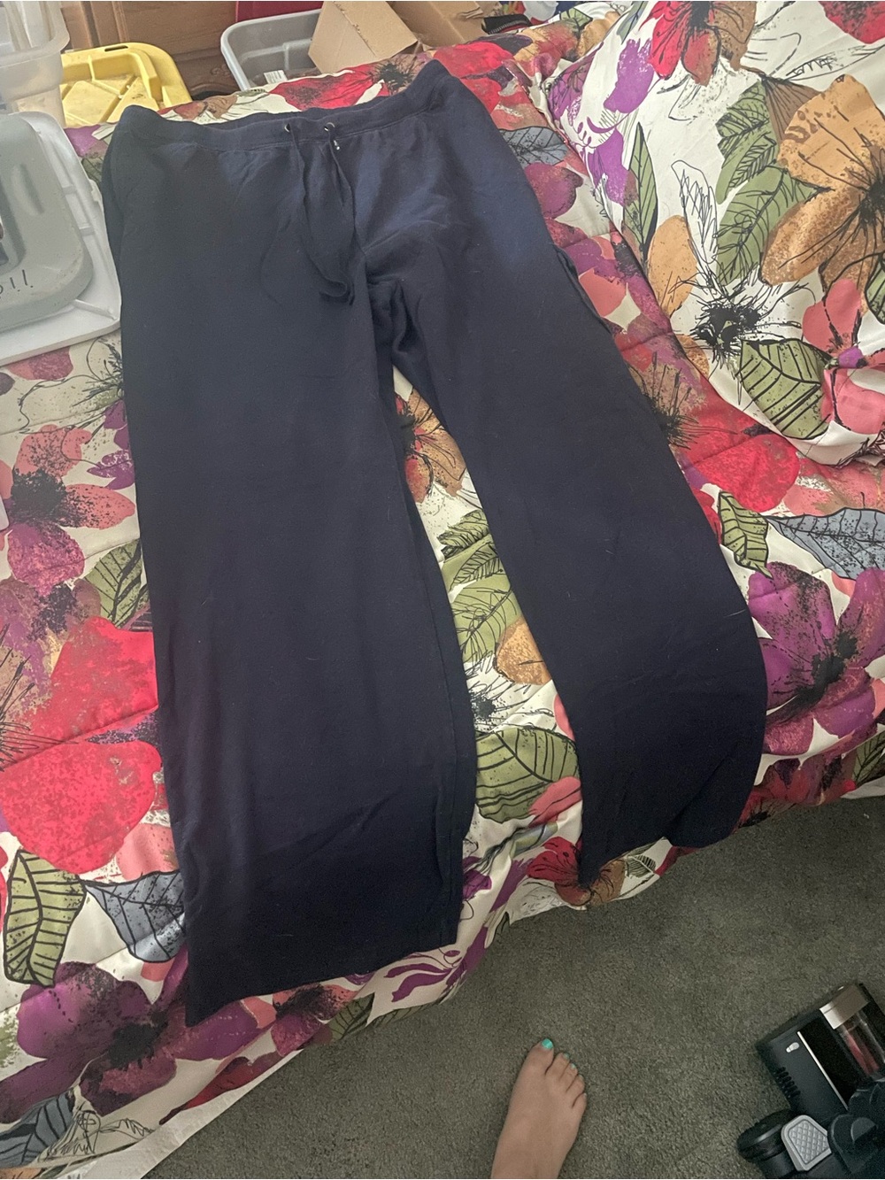 Karen Scott Black Wide-Leg Track Pants
